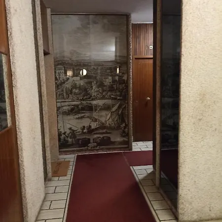 A&c Guest Black Diamond Roma