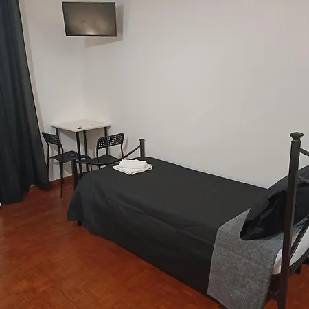 A&c Guest Black Diamond Pensión Roma