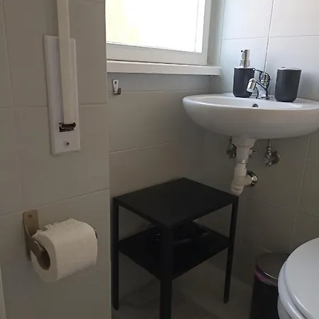 A&c Guest Black Diamond *