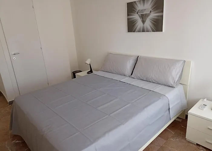 Πανσιόν A&c Guest Black Diamond