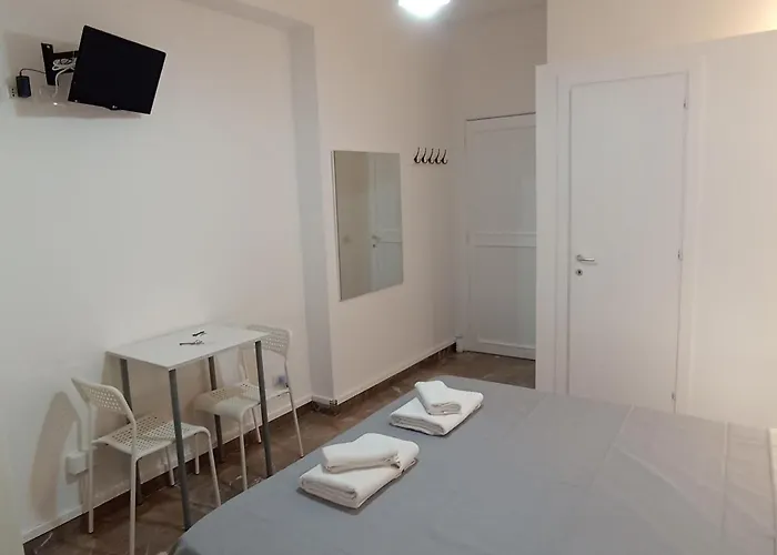 A&c Guest Black Diamond Πανσιόν