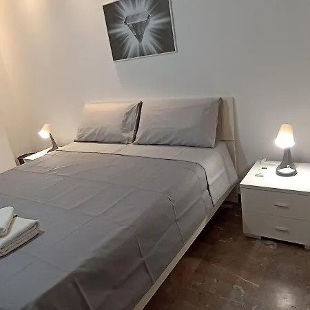 A&c Guest Black Diamond