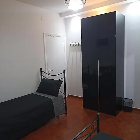 A&c Guest Black Diamond * Rom